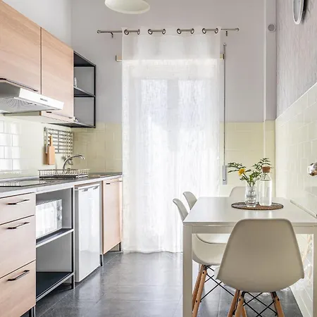 Bella Road Apartment