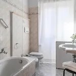 Bella Road Апартаменты Рим